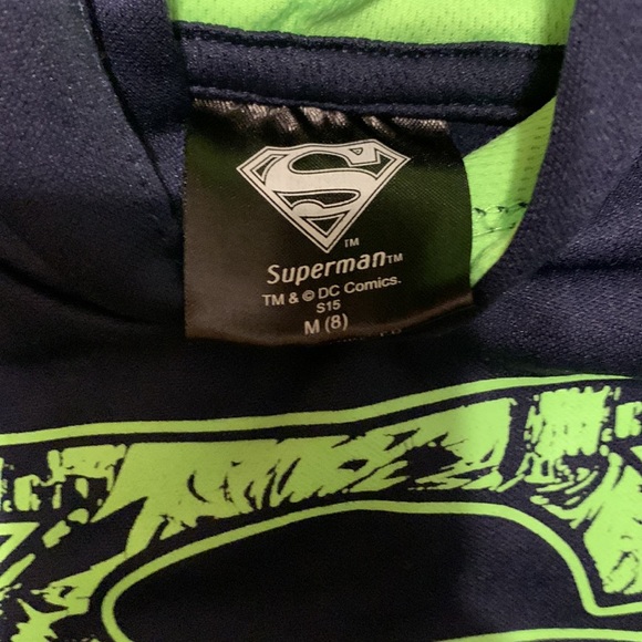 Boys medium Superman sweatshirt - Picture 3 of 3
